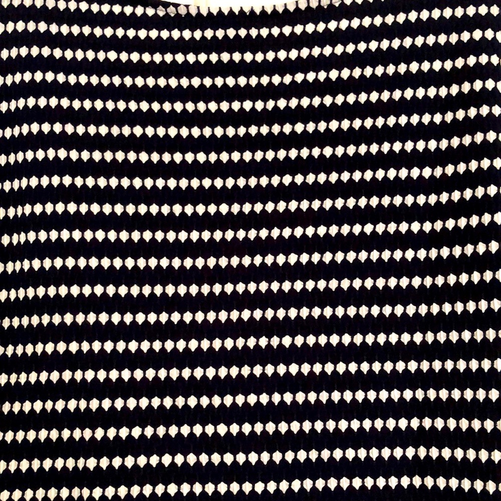 Women’s top by W5.  Size L.  Black and white. - Picture 6 of 6